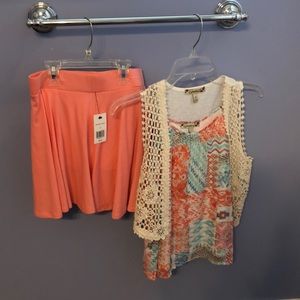 Tropic Isle Crown & Ivy Skort / Speecless Tanktop